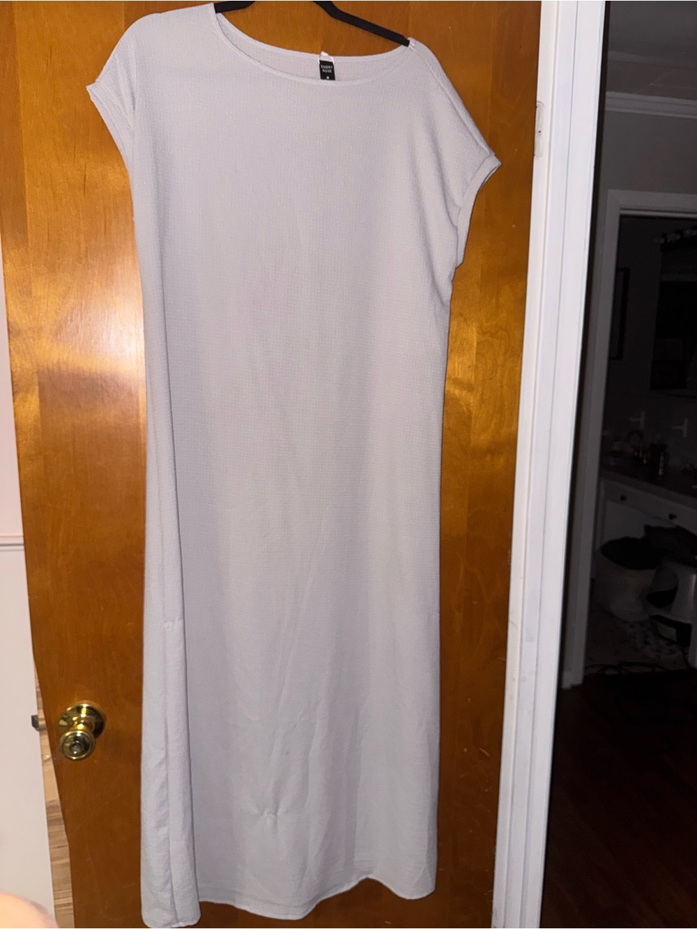 Casual Women's Light Gray Maxi Dress — Relaxed Crew Neck